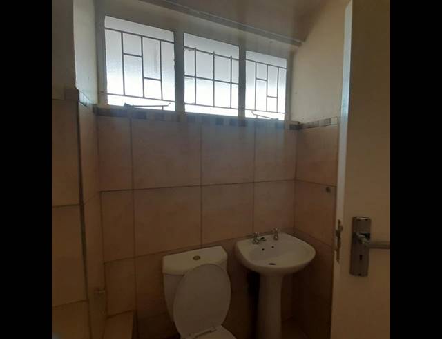 2 BEDROOM APARTMENT FOR SALE IN SASOLBURG EXT 2